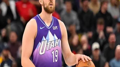 傅家俊香港台球名人抵京参与京港青年台球营，3月23日22：22盛大启幕